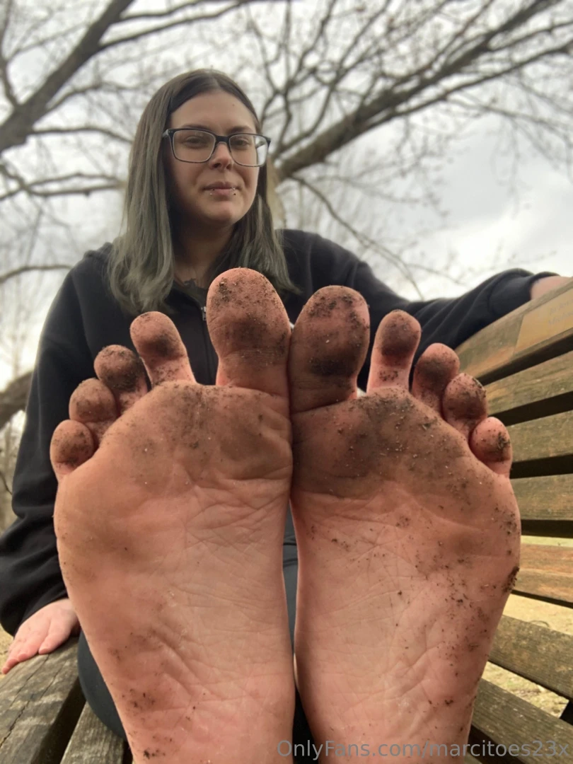 You can go watch me ignore you while i dirty my feet up on my main it 