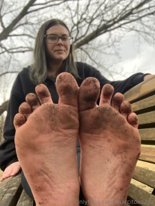 You can go watch me ignore you while i dirty my feet up on my main it