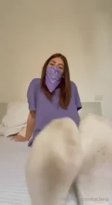 If you think i don t notice when a guy has a foot fetish you re very