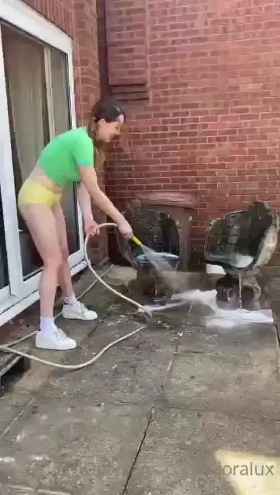 Hosing down the cream after a wam shoot and getting flirty with the 