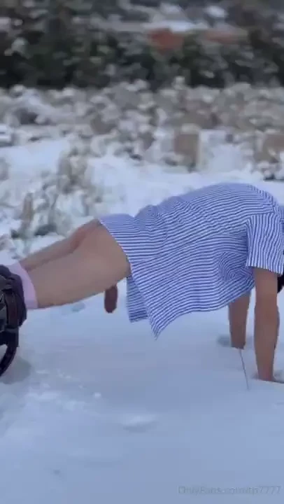 Here s all the pictures from yesterday s snowy hike i appreciate all part 1 