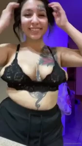 This is super pg but i still thought it was cute