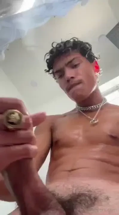 Do you think tan lines are sexy i always get so horny when i get a tan 