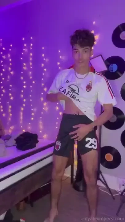 Cum play with me as a thank you for being a loyal subscriber enjoy part 1 
