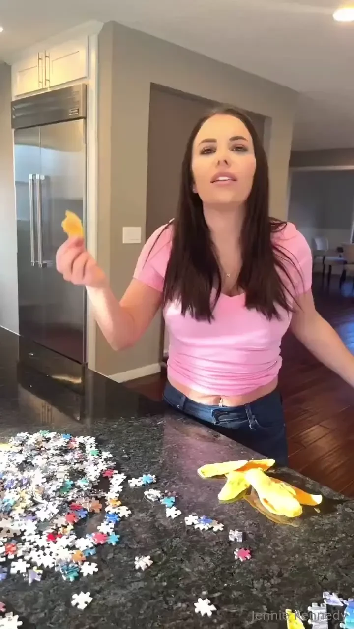 If u see this u have to say hi 