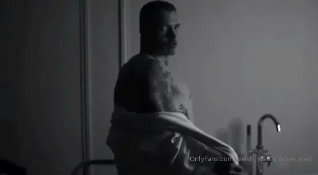 Kuddybear the best content you will find on any onlyfans sexy fashion 