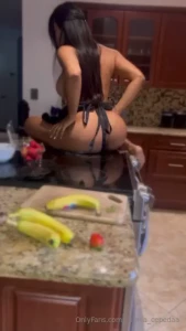 Preparate i have a little surprise for you tonight