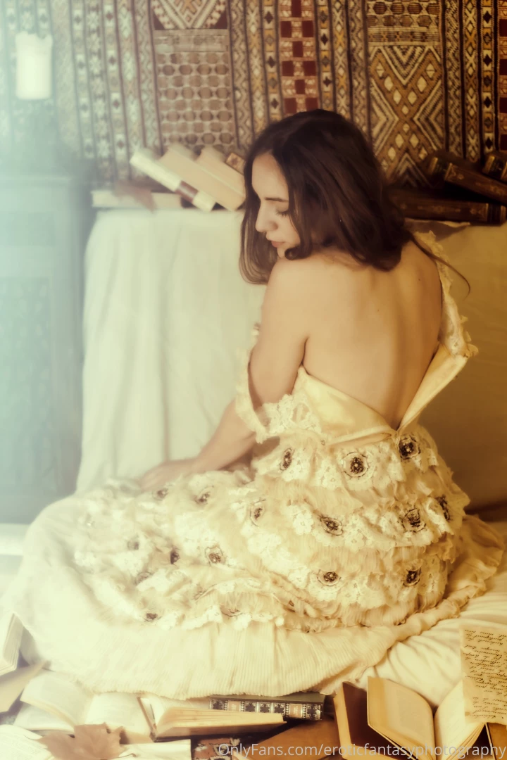 Bonjour de retour avec un nouveau set je ne peux malheureusement pas 