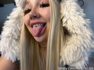 How deep could you fill me up fansly blonde contentcreator sexy model