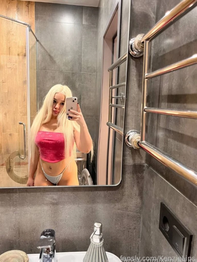 As you can see i am ready for you fansly blonde contentcreator sexy 