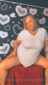 Spreading love and legs this valentine s day