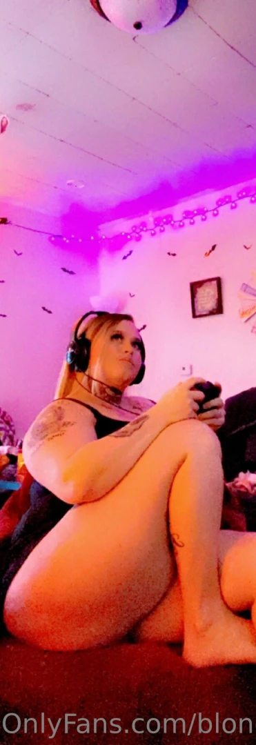 Don t you like gamer girls what do you like to play 
