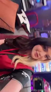 Sorry cuties been away a few days flying to sweden to do some gaming