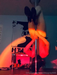 Stills from yesterday 3 part 3