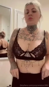 Good evening you naughty lot i just had a steamy hot wet bath hope you part 3