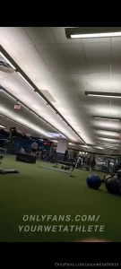 Newvideo in the public folder 75 quick wetting in the gym and on park part 1