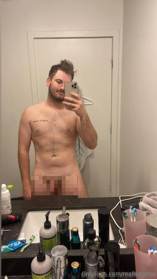 Daddy s home and i brought the heat come and dm me 