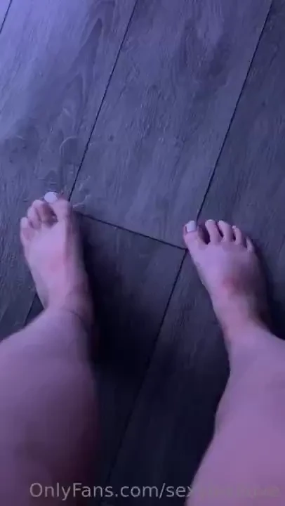 Oh no my bedroom sprung a leak what do i do 