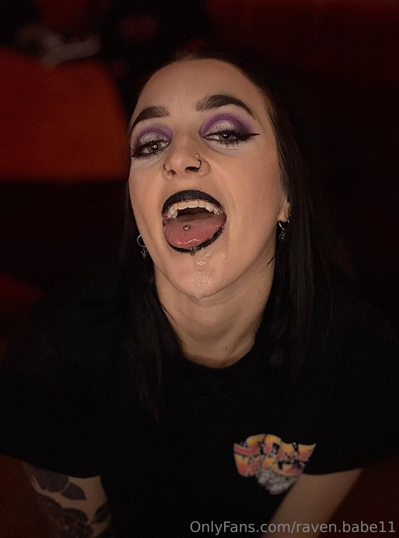 Sometimes i just droll for cock or pussy 