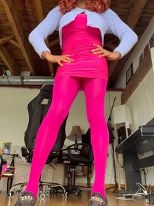 Like if you like me in tights something about this pink color getting part 3