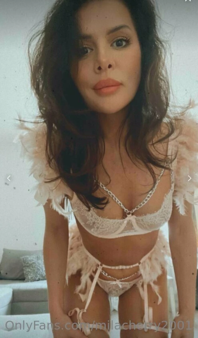 Hi my name is amanda amandamoor i am 35 years old and from ukraine i part 18 