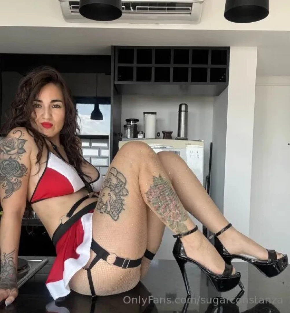 Thegoddessjulia dommy mommy nurturing mommy open minded milf and 