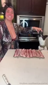 I hosted a brunch this morning needed some extra help but no one knows