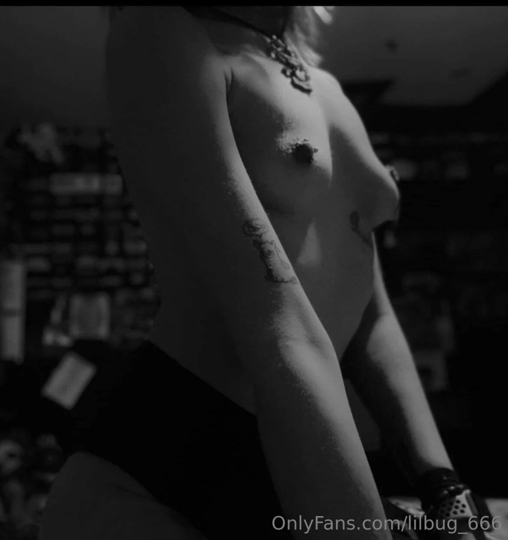 The body is art art is in the details wouldn t you love to grab my 