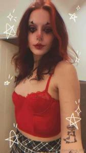 Who likes sexy in red clowns maybe youll see more of her part 2