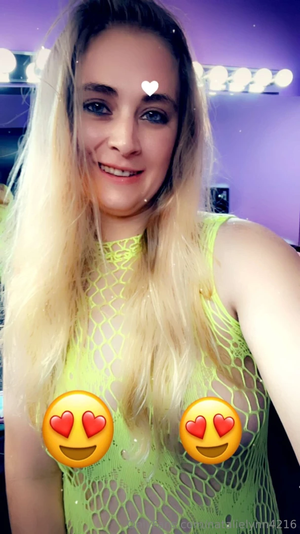 Tips making me horny for those of you who haven t heard mom sadly 