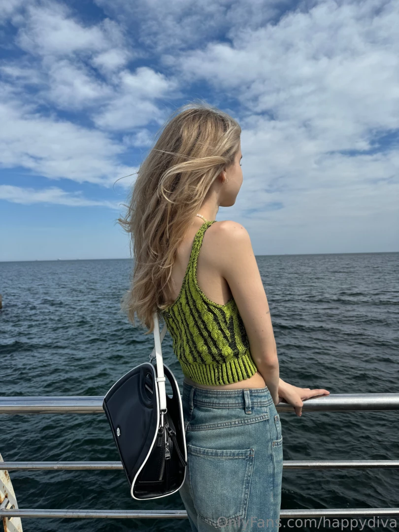 A vacation at the sea is a time when you can completely relax and 