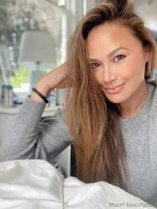 Archived live videos are availabe for 10 each just dm me