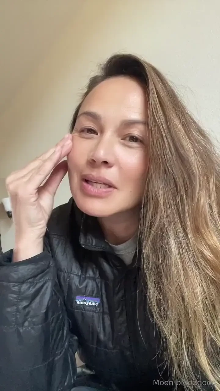 Question 4 ya what about you sending a sexy dance to your dm s today 