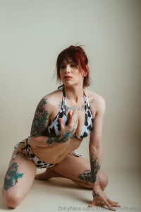 Hi it s me here s a new photo me and my husband shot last night in my