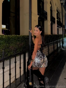 Im pretty with clothes on but even prettier without text me to find