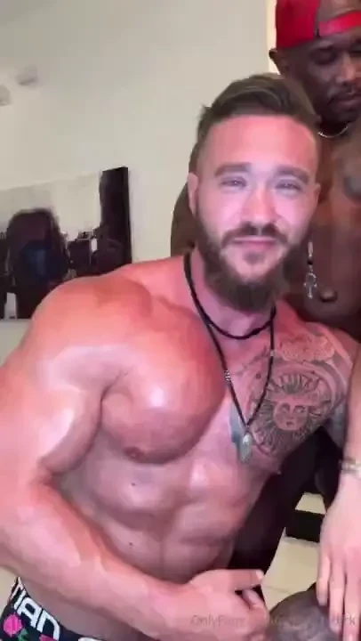 Adventure time hey guys i m on the move again and in a mansion with 