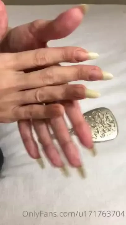For fetish nails fans 