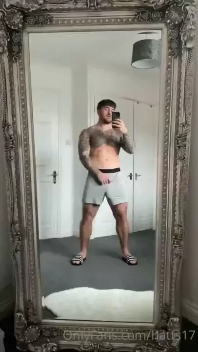 Teaser for the ppv video dropping today includes the same view lying 