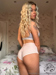 Ur favourite and naughtiest girl misses u bby part 2