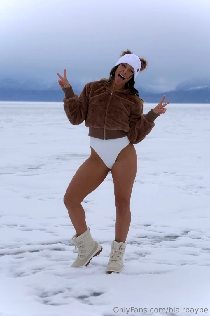 A hot wife that loves adventure is the way to go 