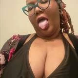 Phat Pussy Mommy 😋