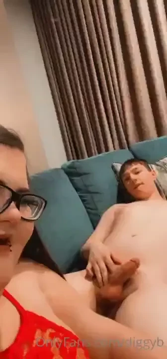 I m gonna suck some dick and maybe get fucked therealmrdiggyb 