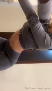 Shake ass part 1