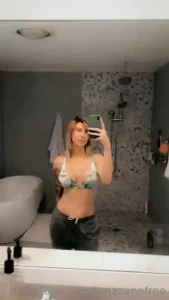 Do you like my new top i went from an xs to a m l also got some new