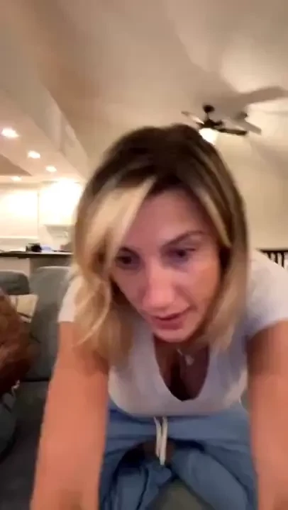 Stream started at 07 18 2024 04 09 am hanging out with 