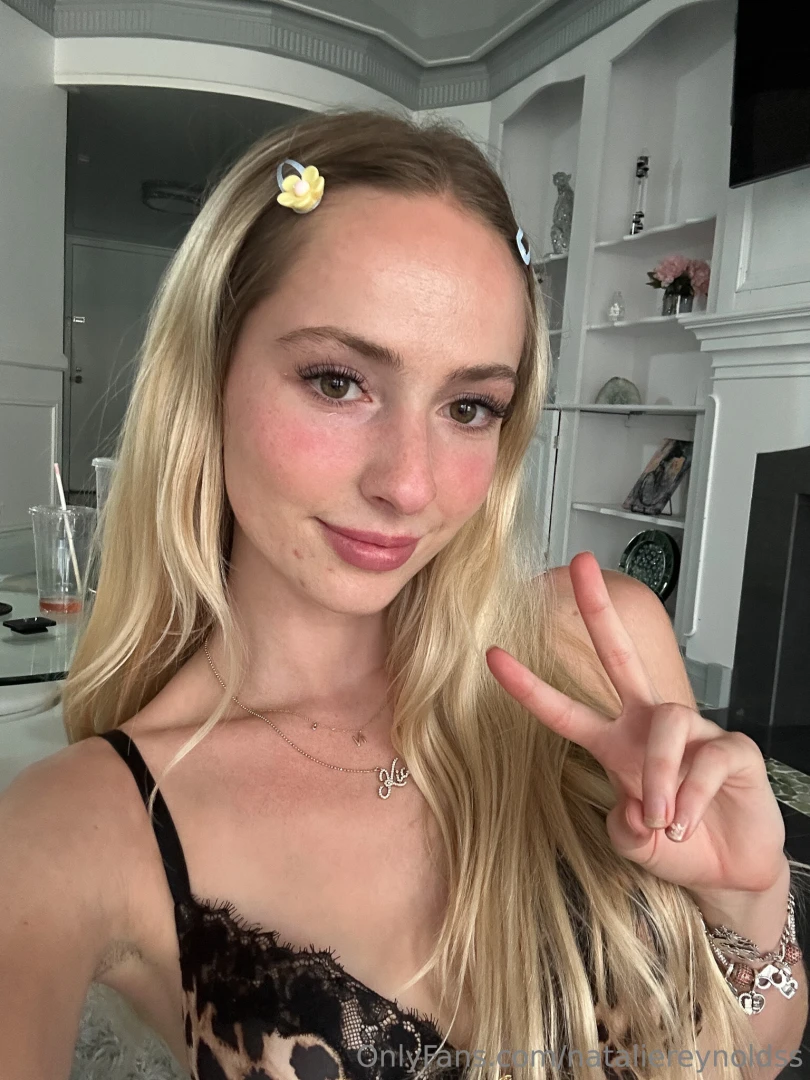 Would you rather have dirty pics or cute selfies 