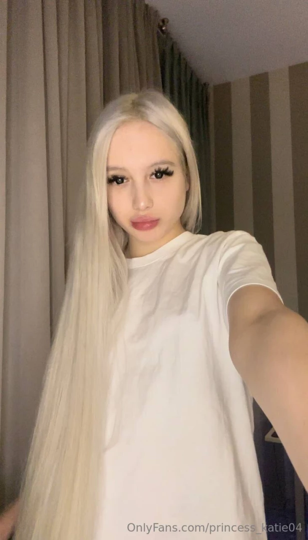 If you were my boyfriend i d send you selfies everyday so you could 