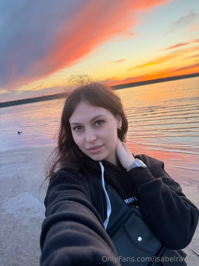 Sunsets exist for those who are looking for peace for people who not 