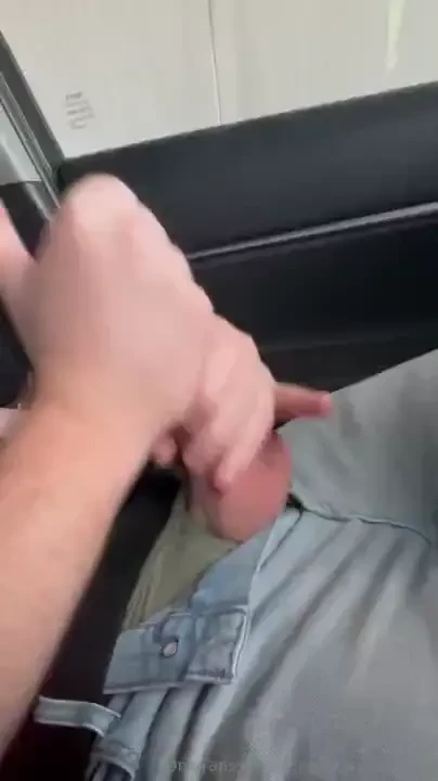 Bating and getting head at the car wash 