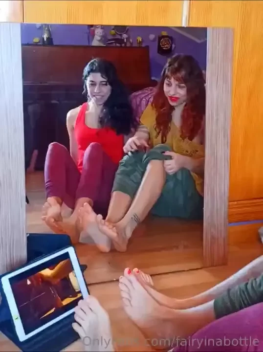 What a lucky guy the one of the videocall you could be as lucky as him 